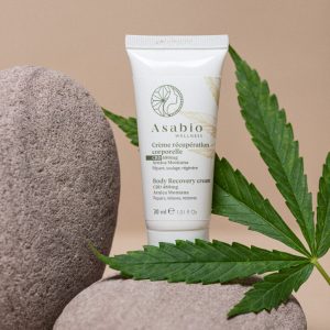 découvrez comment le cbd peut aider à soulager les crampes naturellement. bienfaits, conseils d'utilisation et efficacité du cannabidiol contre les douleurs musculaires.